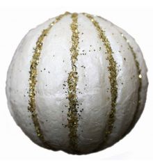 Χριστουγεννιάτικη Λευκή Μπάλα, με Ασημί Κάθετες Ρίγες (6cm)