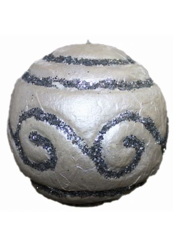 Χριστουγεννιάτικη Πλαστική Λευκή Μπάλα με Ασημένια Σχέδια (8cm)